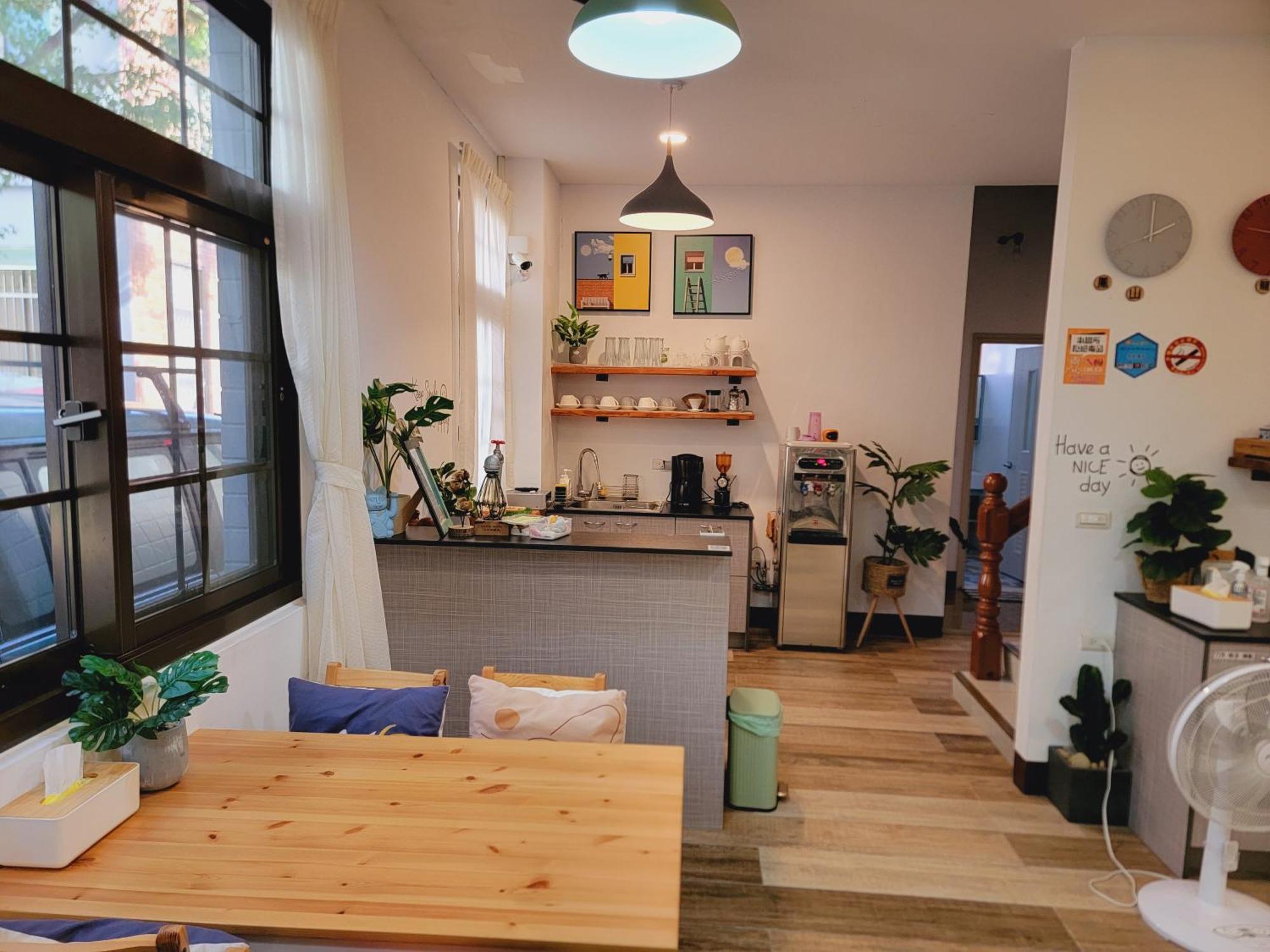 Red Rose B&B漫楓宿民宿 桃園市民宿110號 Longtan Exteriér fotografie